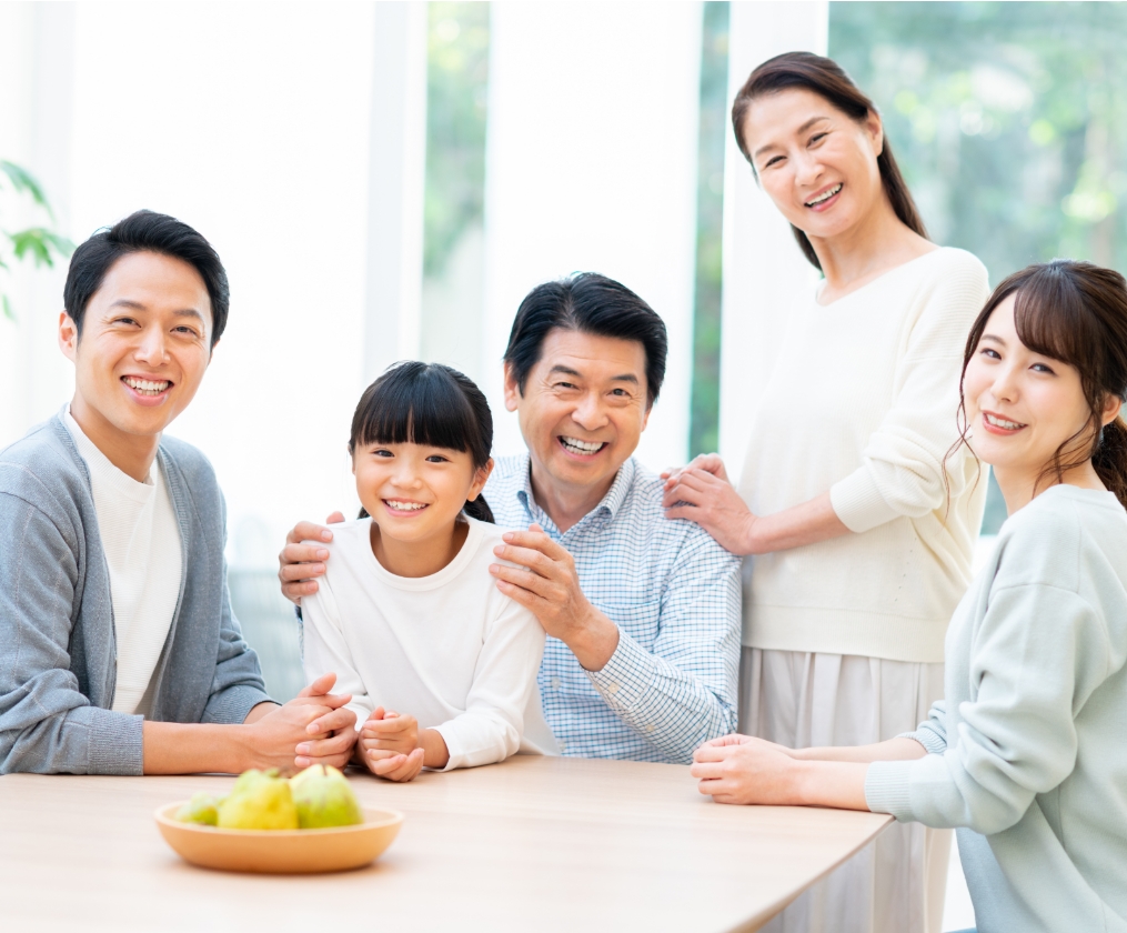 医療のチカラで笑顔溢れる社会を。